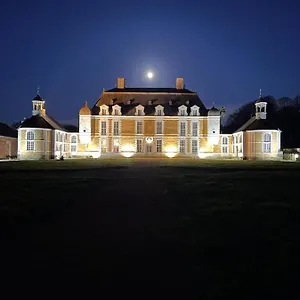 https://chateau-du-boschet-chambre-de-linfatigable-gentilhomme.inbrittany.com